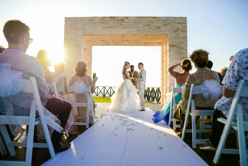 Faîtes de votre mariage une soirée